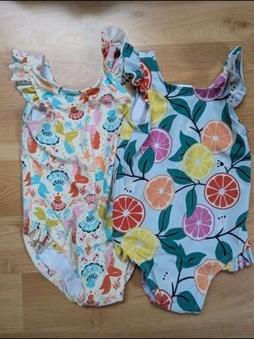 Bundle: Hanna Andersson 2T Swimsuit Set (Mermaid + Citrus)